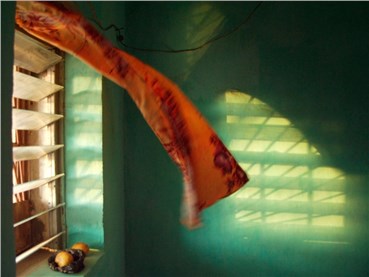 Photography, Abbas Attar (Abbas), MALI. Segue-les-Pierres. At sunset, wind blows into a room., 2002, 25723