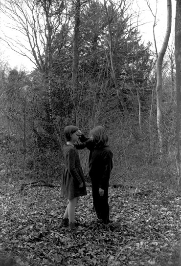 , Amak Mahmoodian, Untitled, 2023, 79311