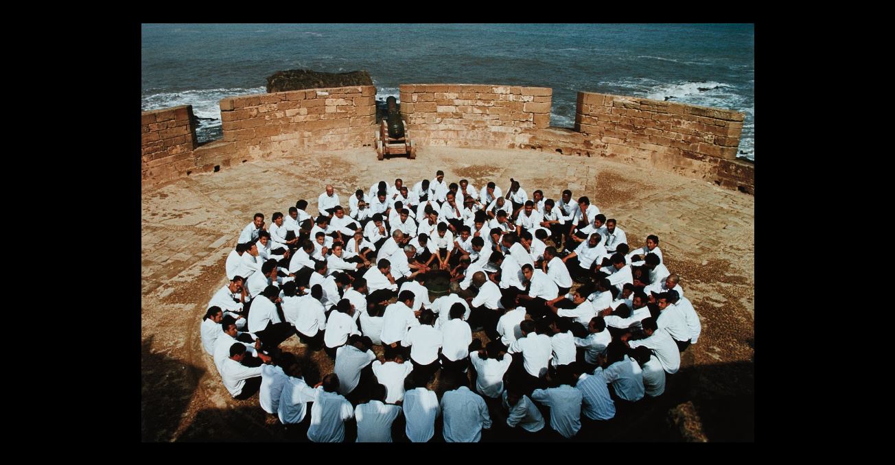 Shirin Neshat, Rapture, 1999