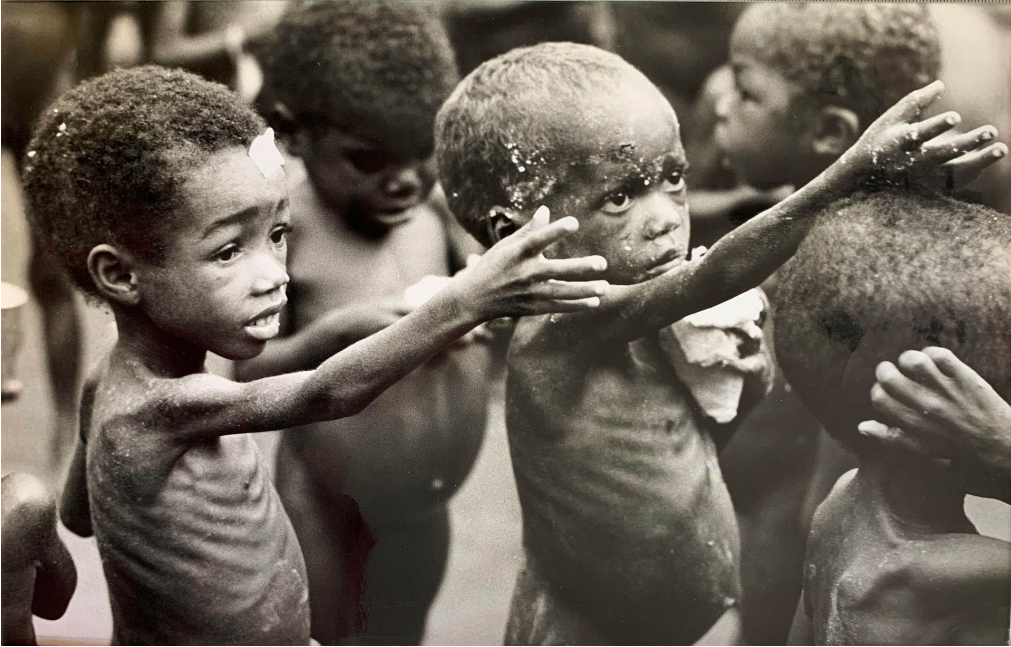 Abbas Attar, Food Crisis in Biafra, 1974