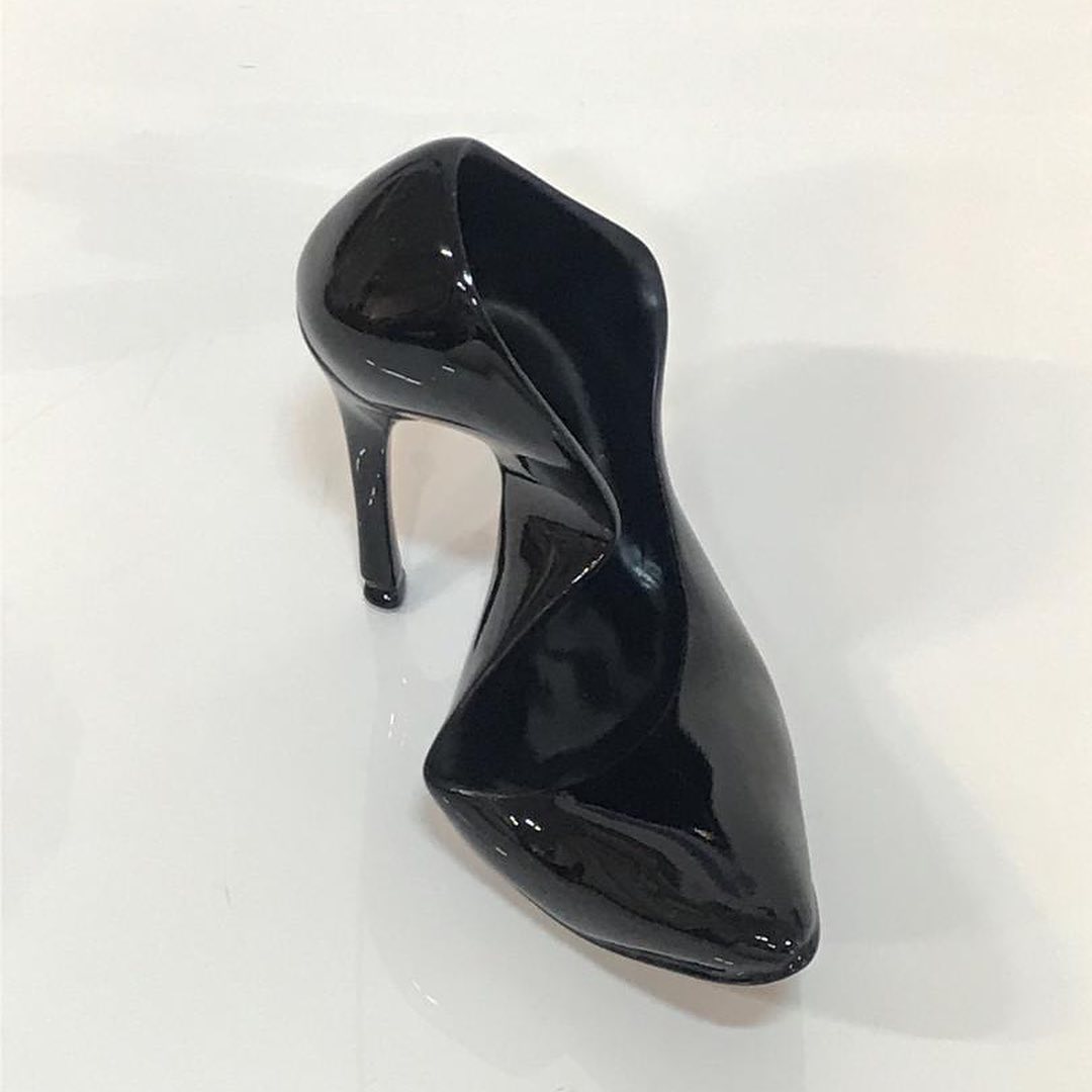 Nastaran Safaei, Black Shoes, 0