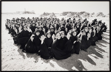 Photography, Shirin Neshat, Untitled, 1999, 28063