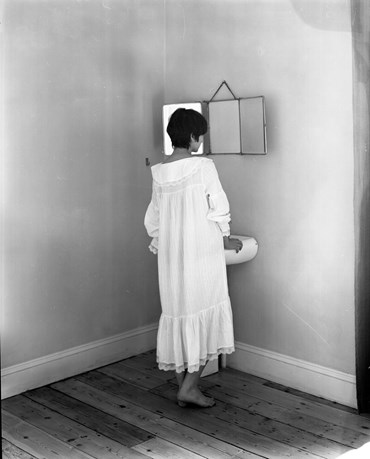 , Amak Mahmoodian, Untitled, 2023, 79312