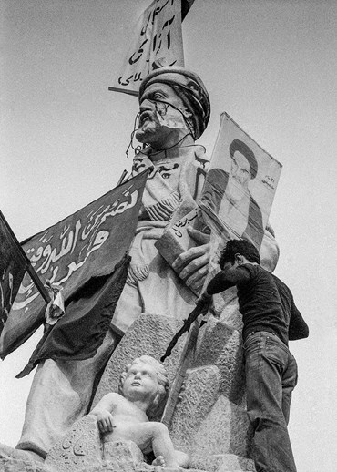 , Kaveh Kazemi, Statue of Ferdowsi, The Great Iranian Poet, 1978, 65049