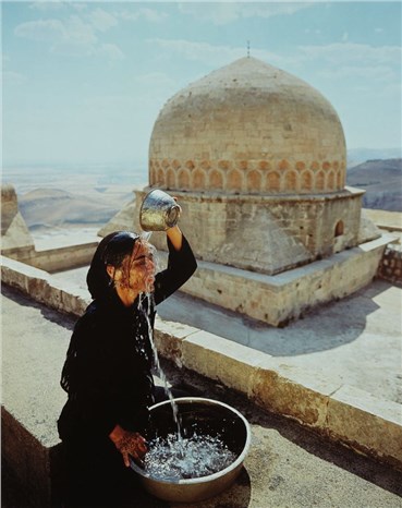 Photography, Shirin Neshat, Untitled, 1999, 22759