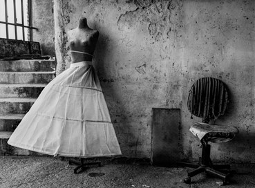 Photography, Tahmineh Monzavi, Brides of Mokhber-al-Dowleh, 2007, 75009