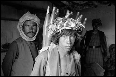 Photography, Abbas Attar (Abbas), Afghanistan. City of Kabul, 1992, 25844