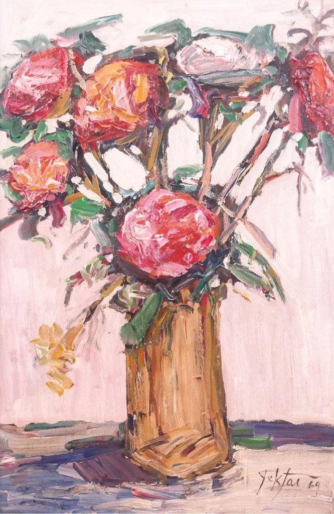 منوچهر یکتایی