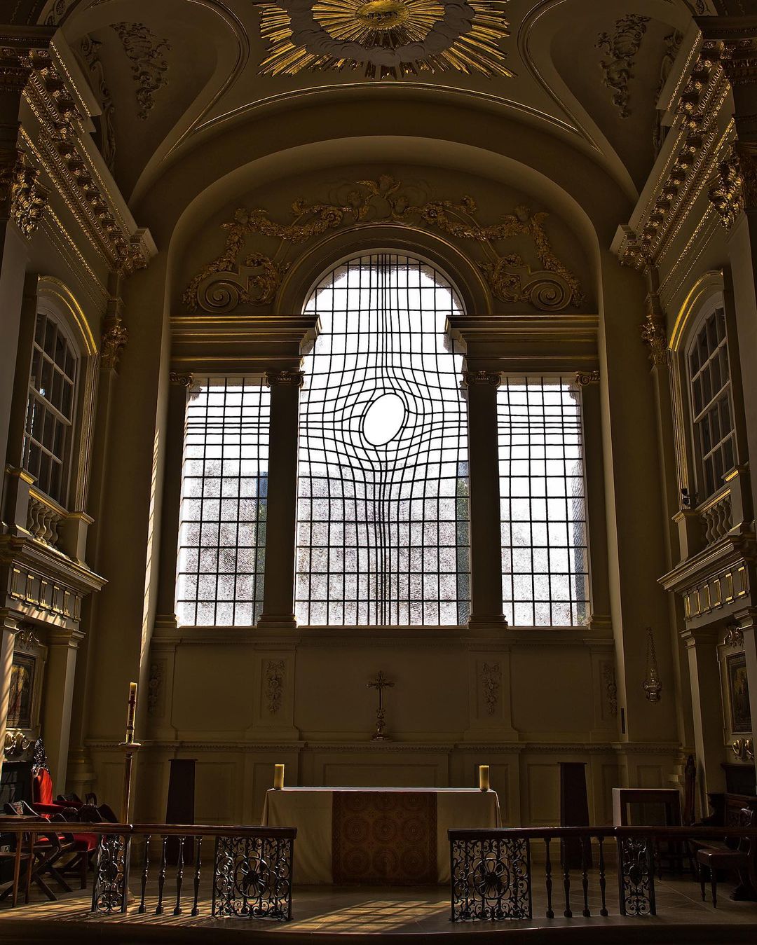 Shirazeh Houshiary, East Window, 2020