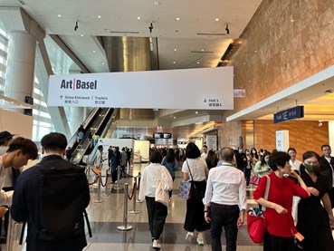 The Best Booths at Art Basel Hong Kong, Where Poignant Artworks Explore Various Crises