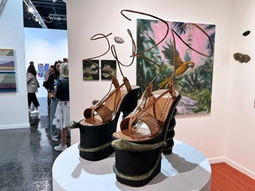 بهترین غرفه‌های نادا میامی، از کیت‌های پاشنه بلند تا قوطی‌های ال پاتو