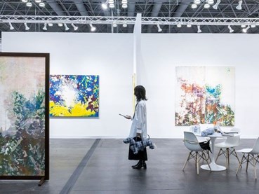 راهنمای کیوریتورهای آرتسی برای آرمِری شو نیویورک ۲۰۲۴