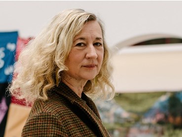 بی‌ینال لیون از الکسیا فابر برای کیوریتوری هفدهمین دوره دعوت کرده است