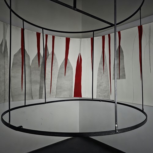 Magnetism of Drawing