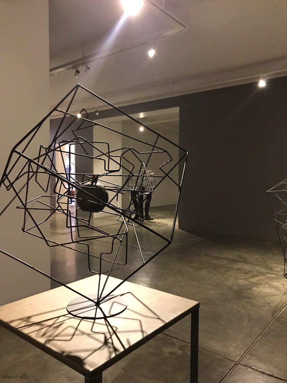 Pseudo Sculpture, installation view