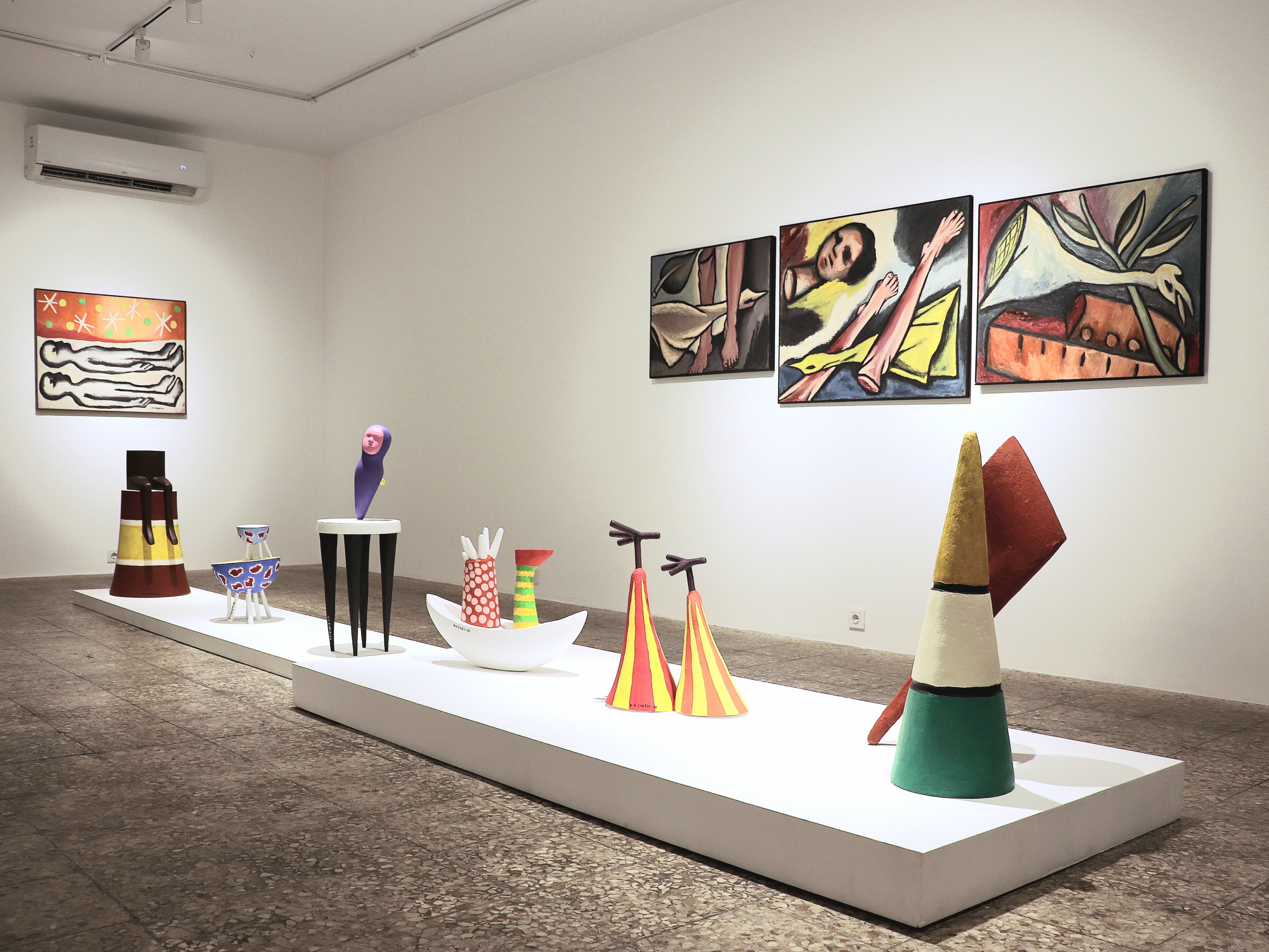 Installation view.