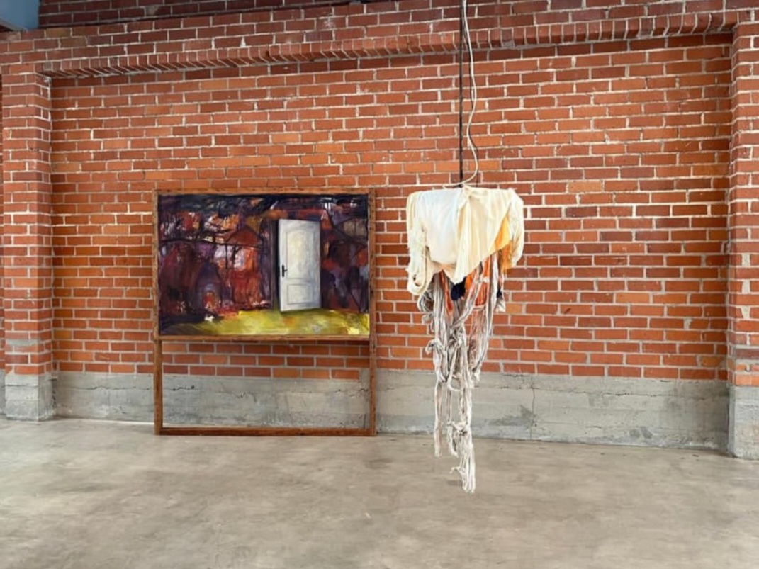 To Share a Stomach, installation view