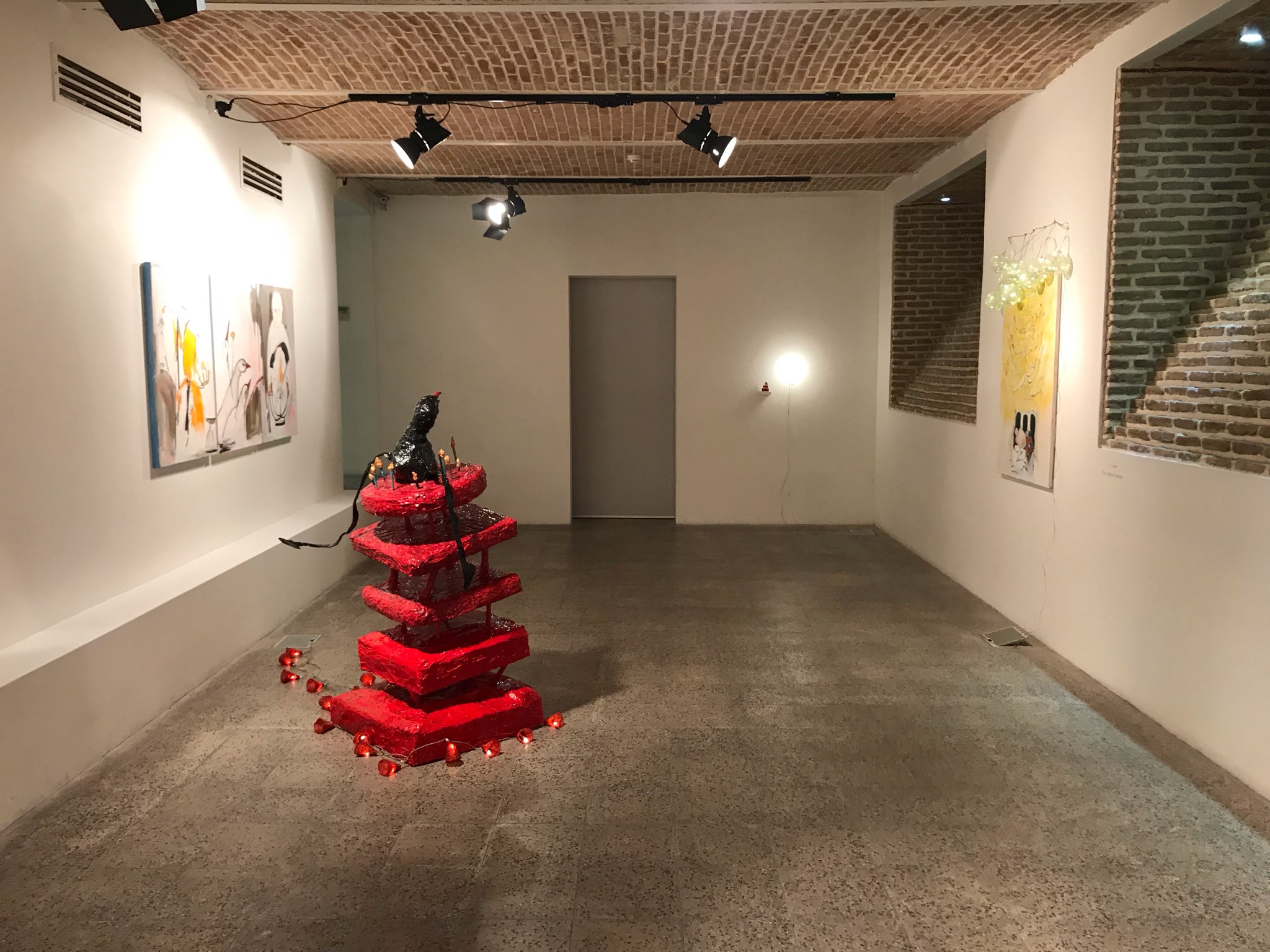 I Will Find the Right Words and They Will Be Simple, installation view