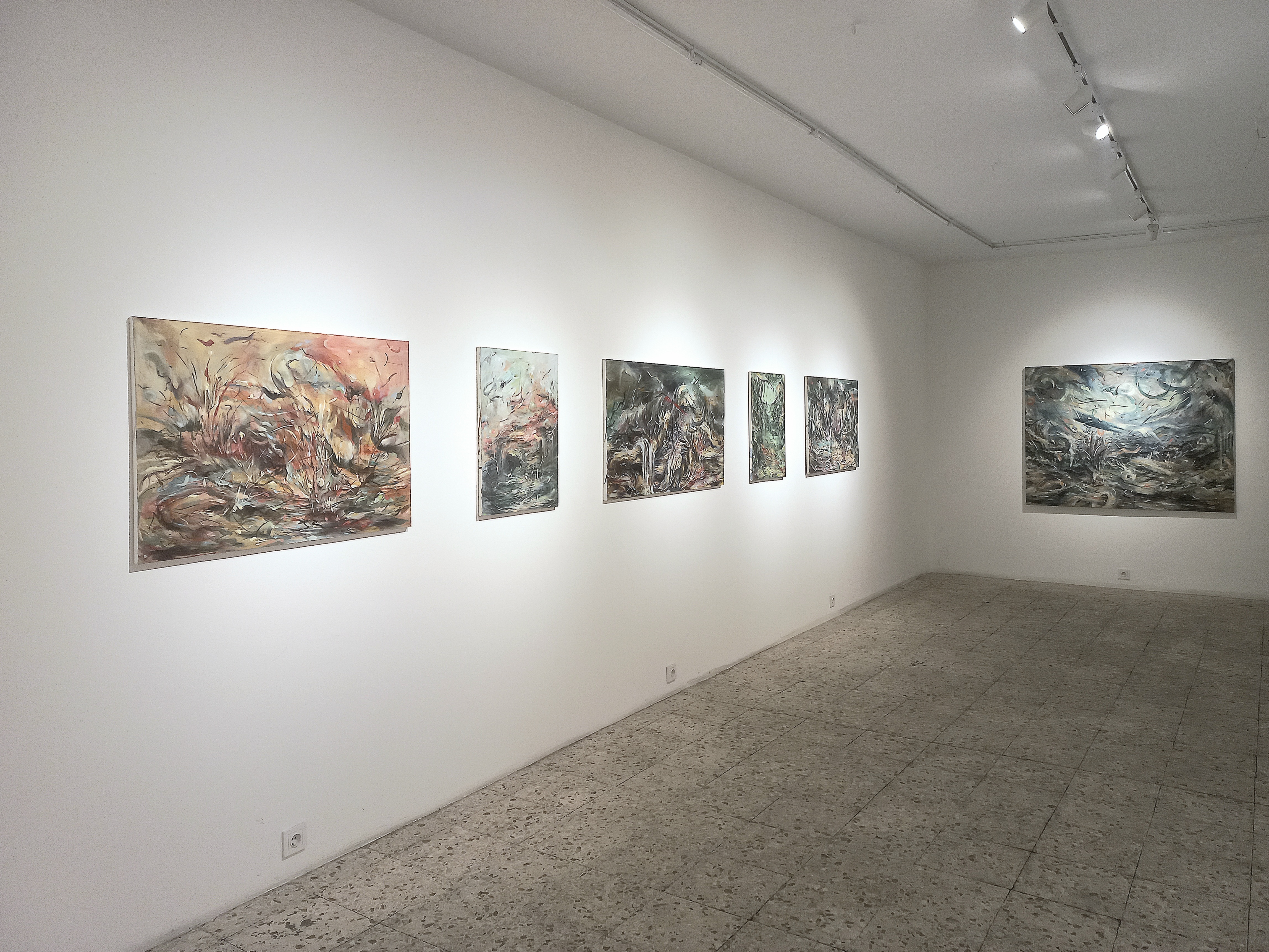 آستانه‌ی آشوب، نمای چیدمان