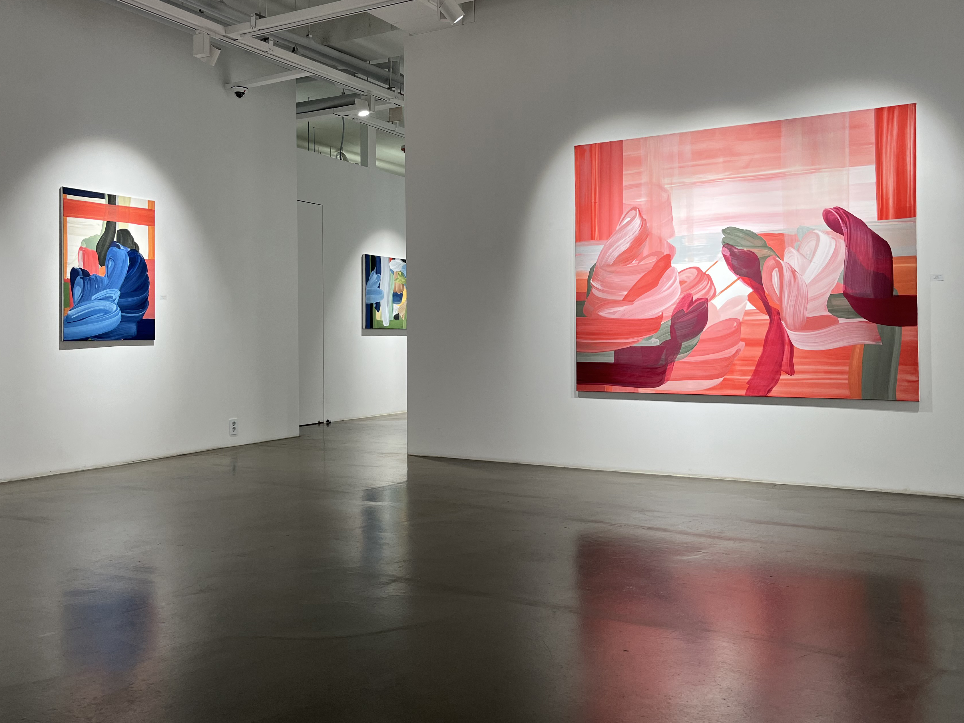 I Can Still Feel the Breeze, installation view