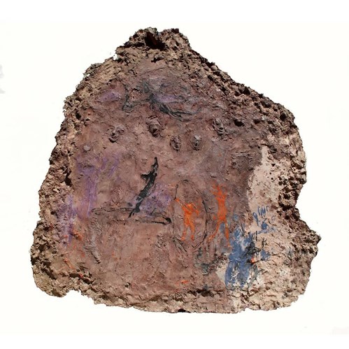 یکی ستون‌های اتاق دموکراسی را دزدیده است