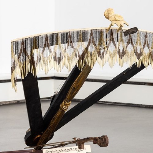 در حال عبور