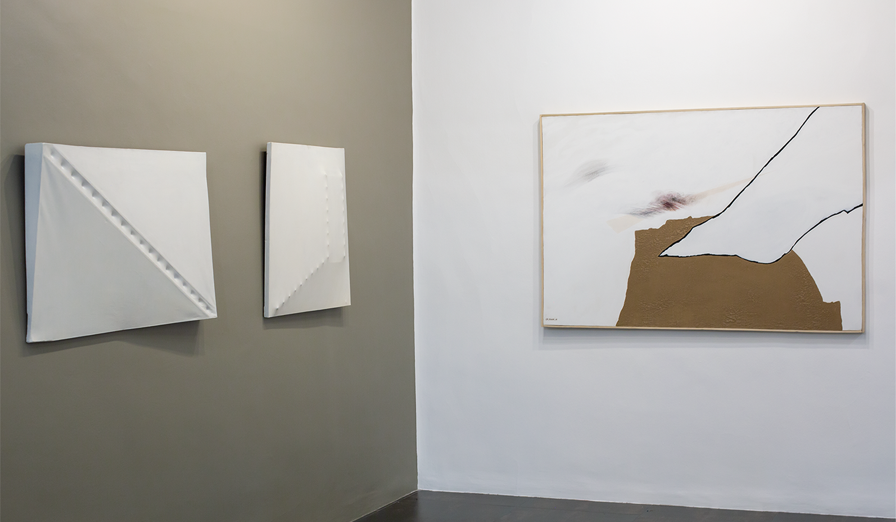 "Reviewing Iranian Modern Art/5: White"