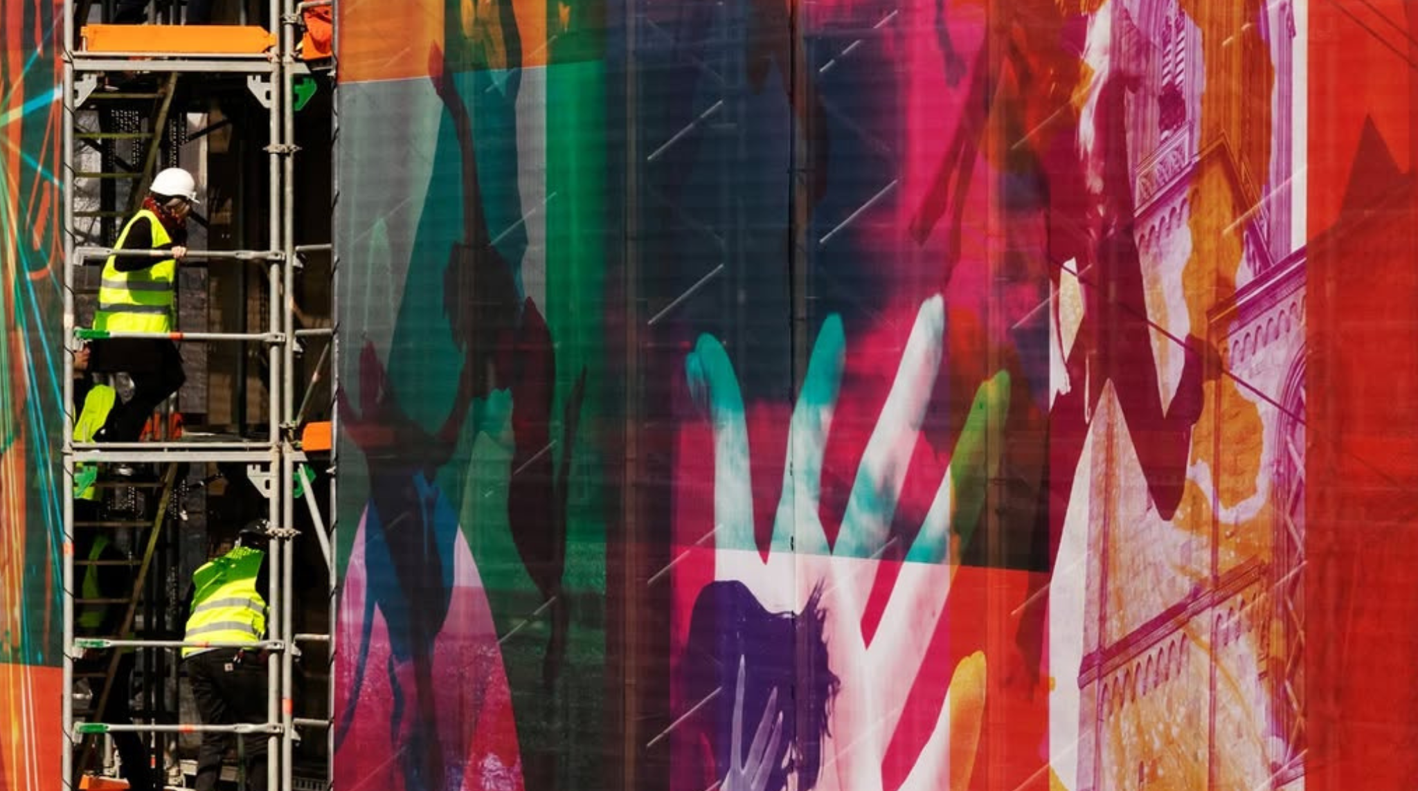 Shirana Shahbazi Presents New Public Art Project at Grossmünster Zurich
