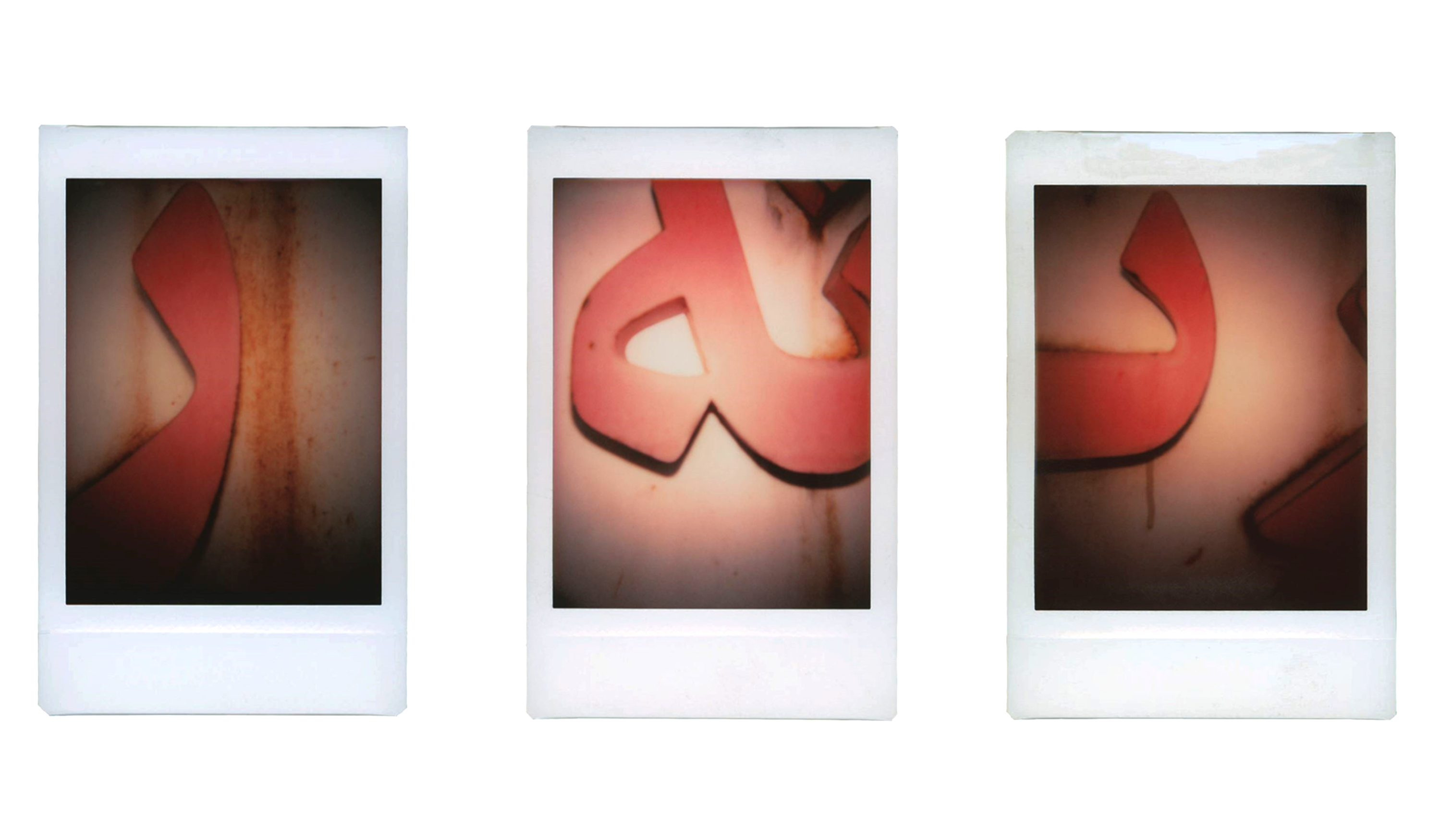 Beneath and Above: Parisa Davoudi's Exhibition