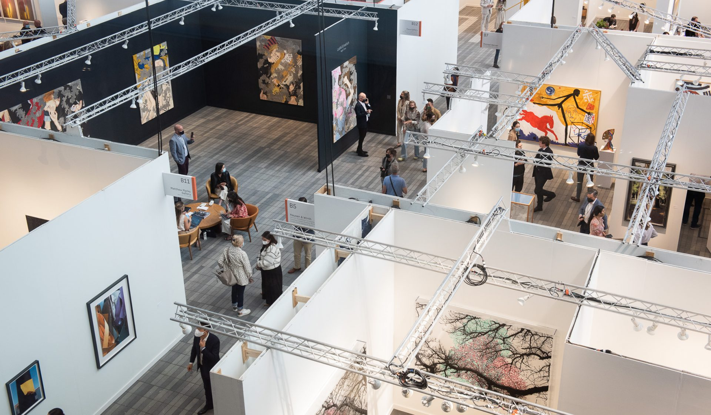 A Review of Art Events in May 2022: From New York Art Week to East Asian Art Fairs 
