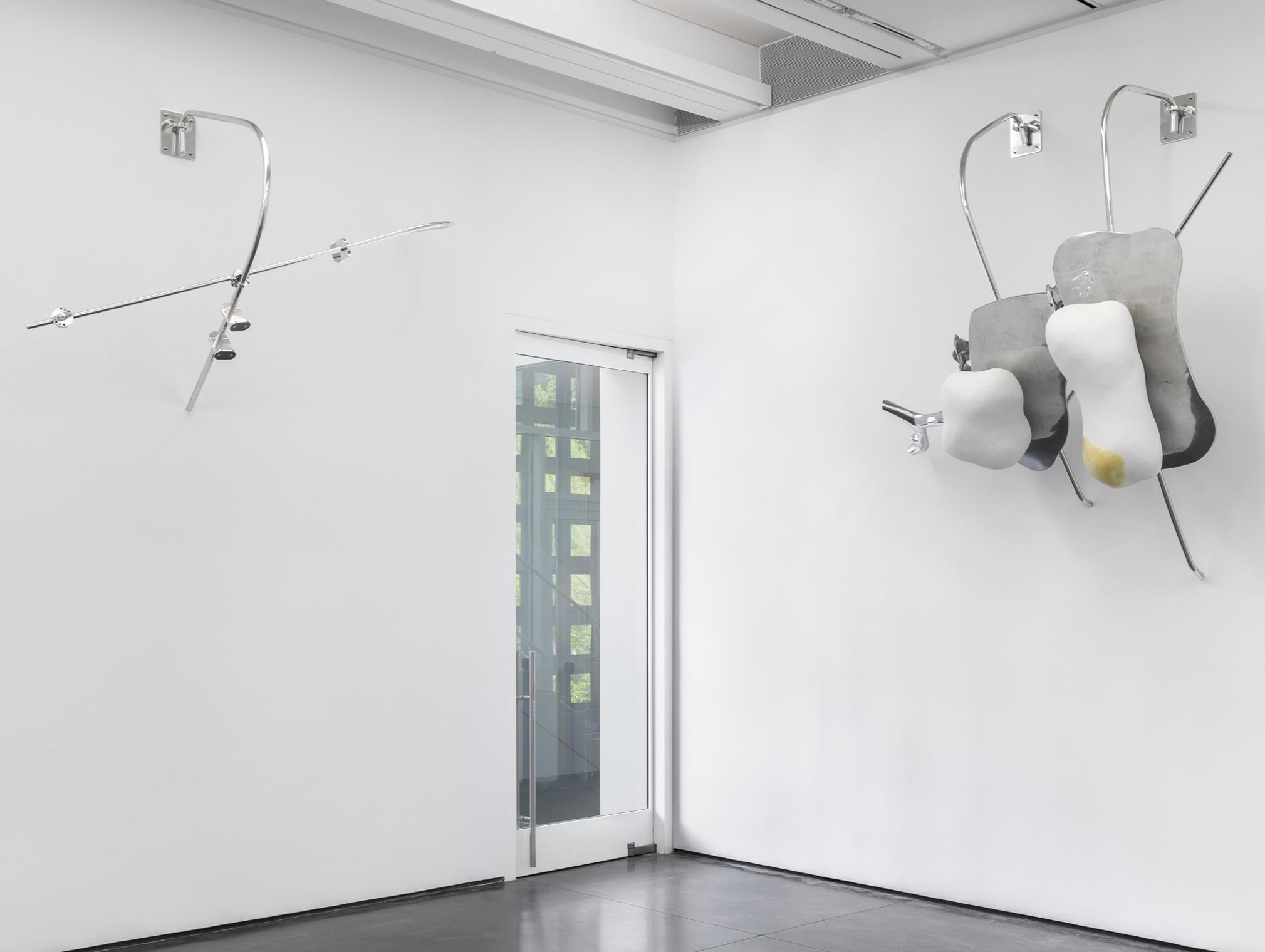 Jupon de Corps, Installation view.